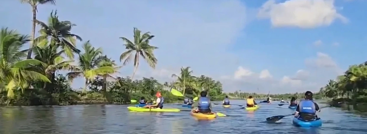 Kadamakkudy Kayaking