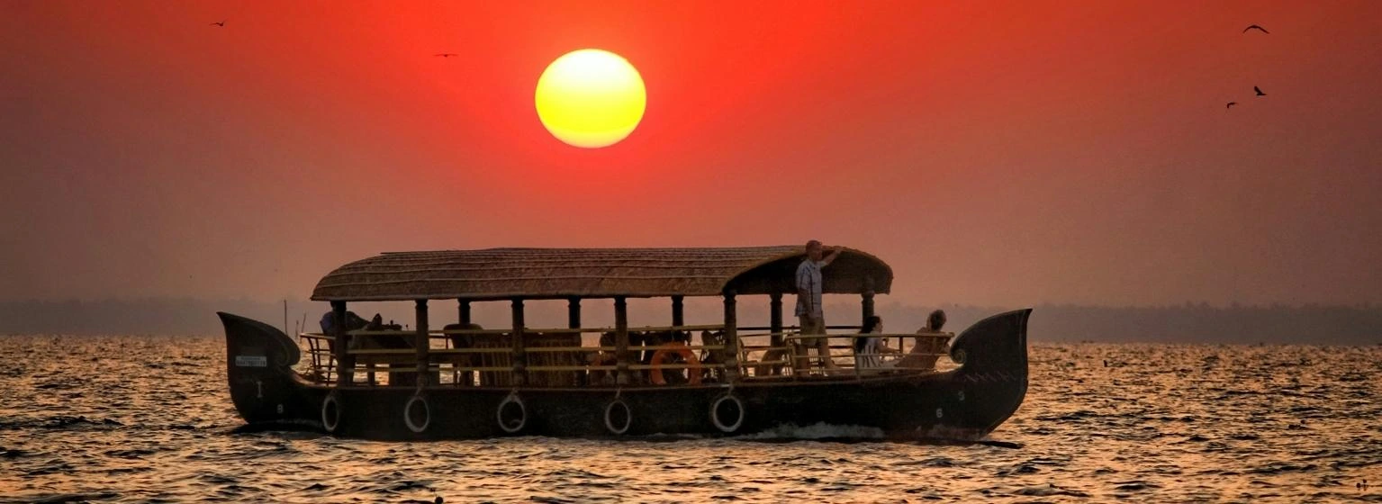 carousel Kumarakom 4