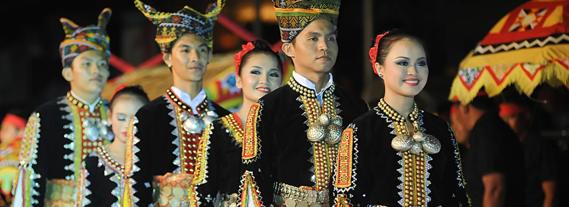 carousel Authentic Sabah1