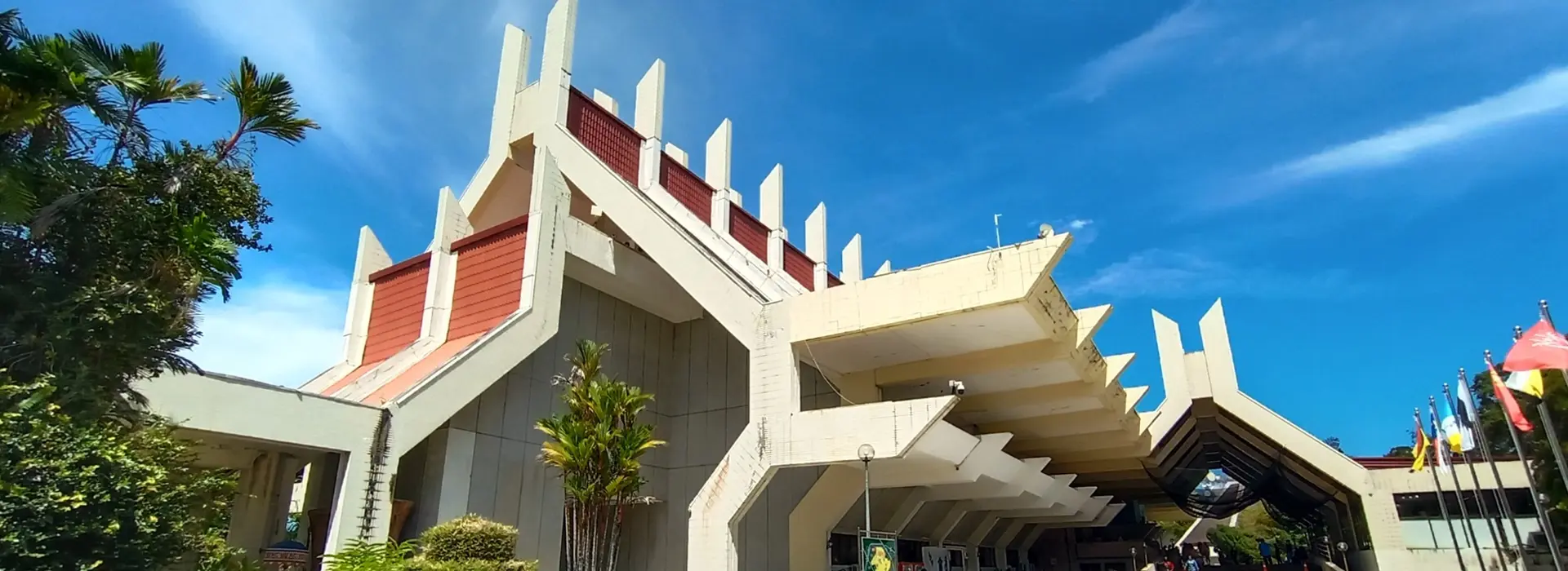 carousel Authentic Sabah2