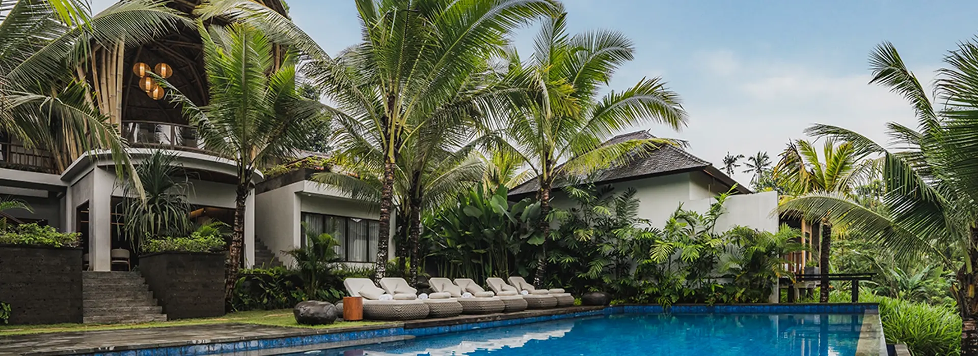 carousel The Bali Essence From Oceanfront to Ubud Bliss1