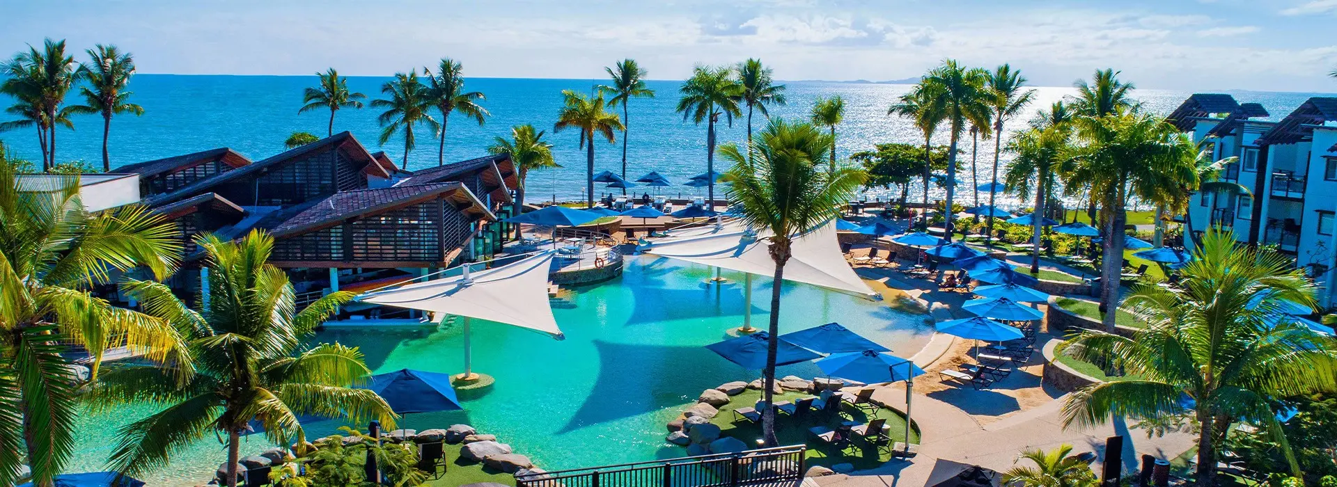 carousel Tropical Escape with Radisson Blu Resort1