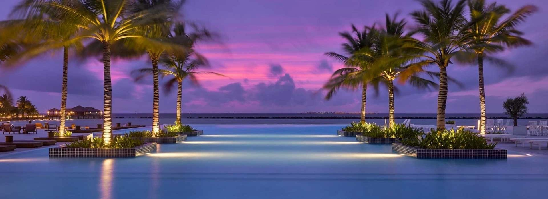 carousel Villa Nautica Paradise Island 5