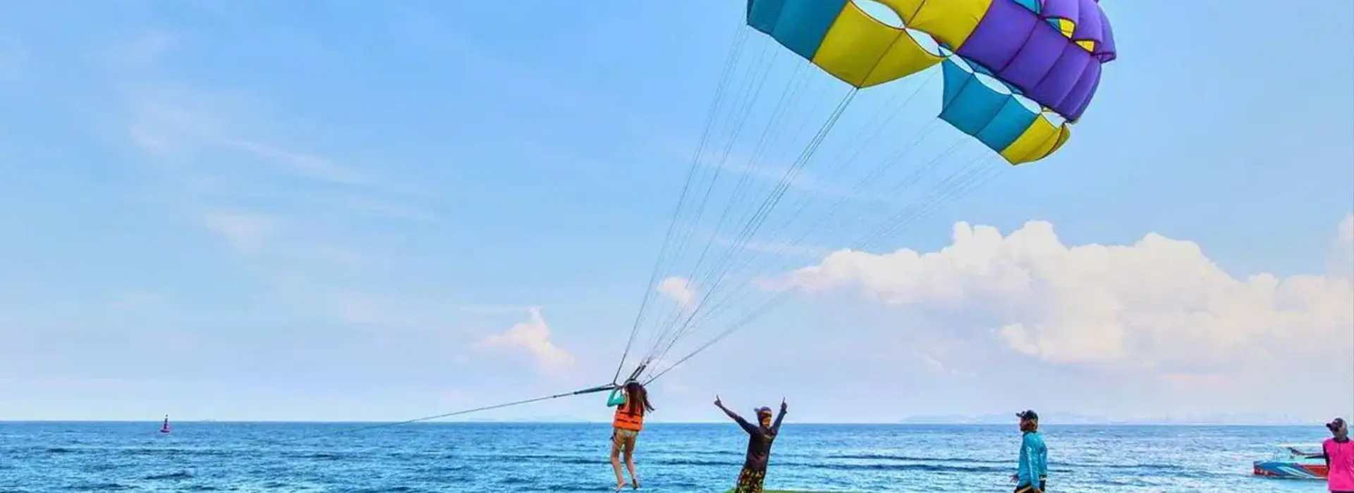 carousel thailand Adventurous Pattaya2